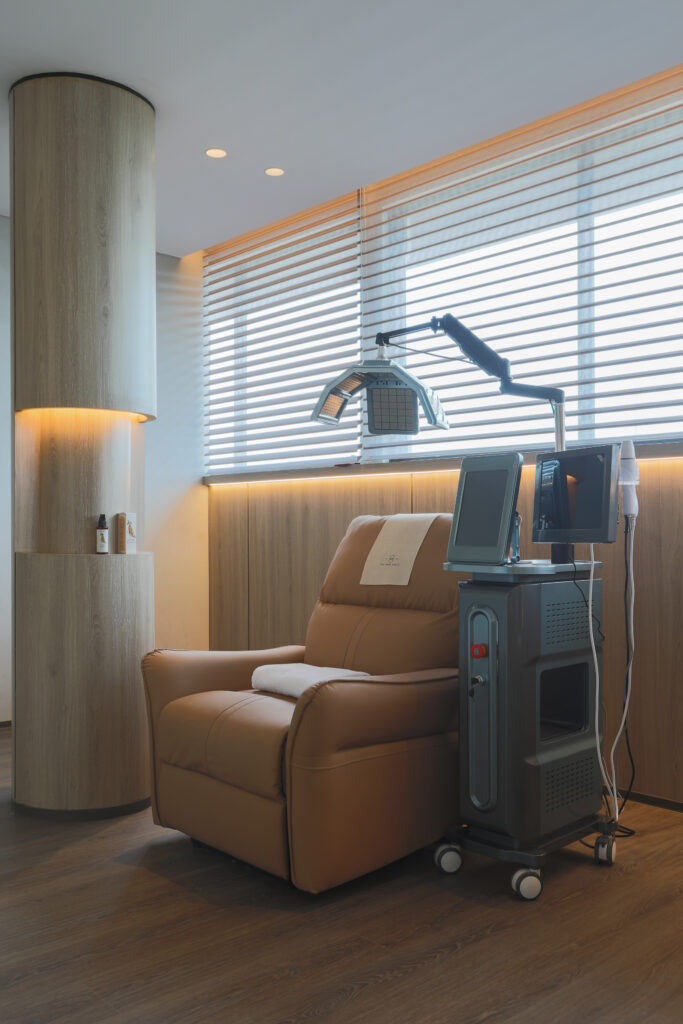 Solusi Kebotakan, Tanam Rambut? Berikut Penjelasannya :